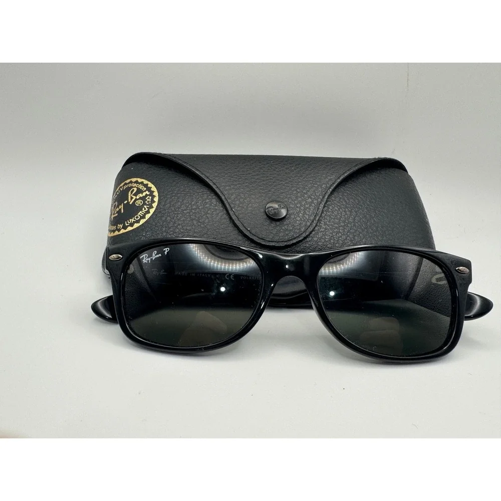 Ray-Ban RB2132 New Wayfarer Polarized Sunglasses Black 901/58 52mm Italy